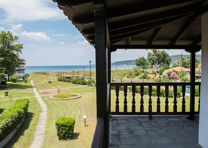 White Blossom #fourka بيت للعطل